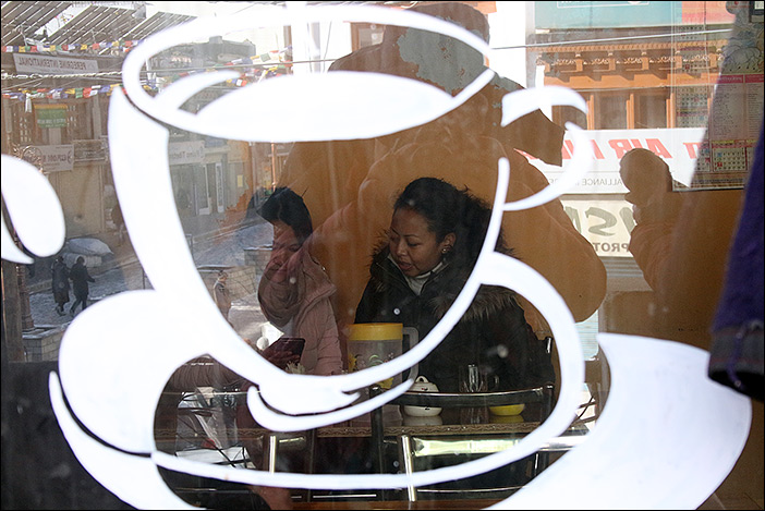 Gäste im Ladakhi Kitchen