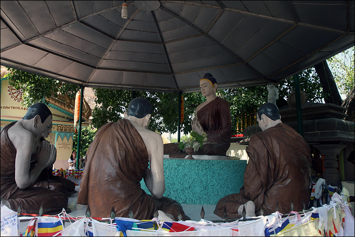 Buddhas erste Lehrrede in Sarnath